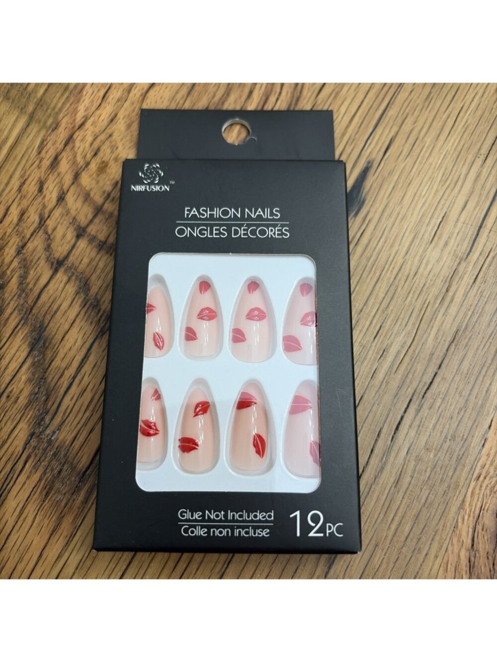Nirfusion Fashion Press On Nails 12 Pc NWT Pink Red Kisses Lips Sexy